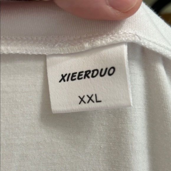 Elegant White V-Neck Women's Top -Size XXL - Picture 6 of 7